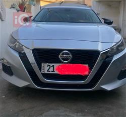 نیسان ئەلتیما